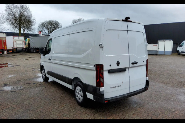 Renault Master 150.35 EURO 6 L2H2 GESLOTEN - 206 - BPM VRIJ - MC 223354
