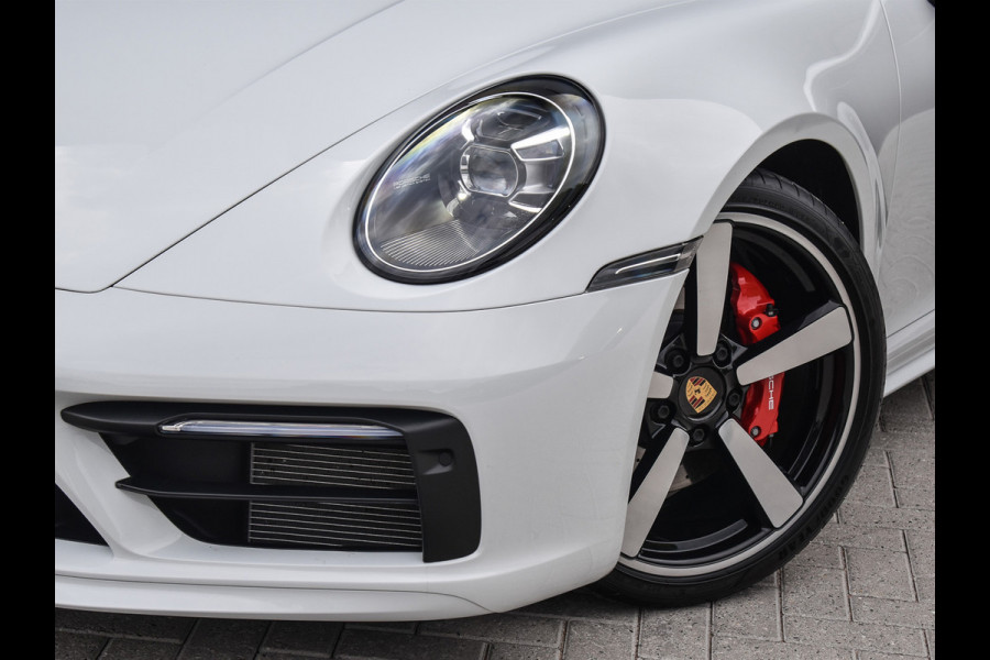Porsche 911 Cabrio 3.0 Carrera 4 S | NL-AUTO | SPORT DESIGN PACK | 4-WHEEL BESTURING | LIFT SYSTEEM | SPORT CHRONO | 18-WEGS MEMORY SEATS |