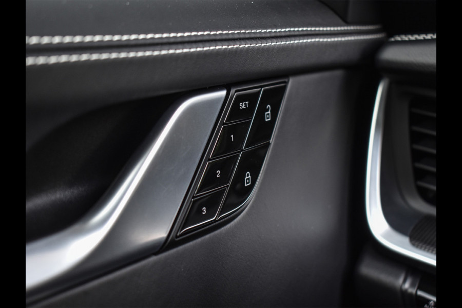 Porsche 911 Cabrio 3.0 Carrera 4 S | NL-AUTO | SPORT DESIGN PACK | 4-WHEEL BESTURING | LIFT SYSTEEM | SPORT CHRONO | 18-WEGS MEMORY SEATS |