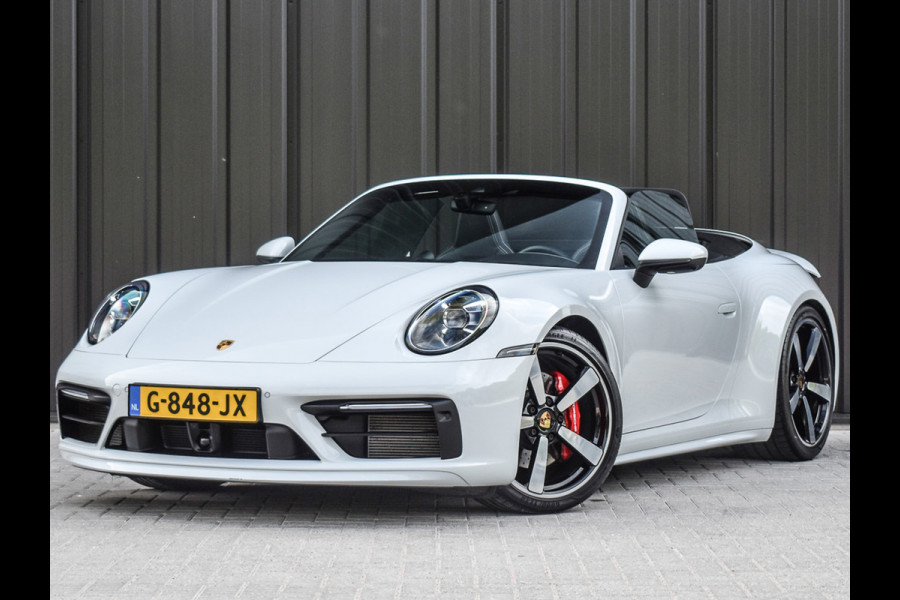 Porsche 911 Cabrio 3.0 Carrera 4 S | NL-AUTO | SPORT DESIGN PACK | 4-WHEEL BESTURING | LIFT SYSTEEM | SPORT CHRONO | 18-WEGS MEMORY SEATS |