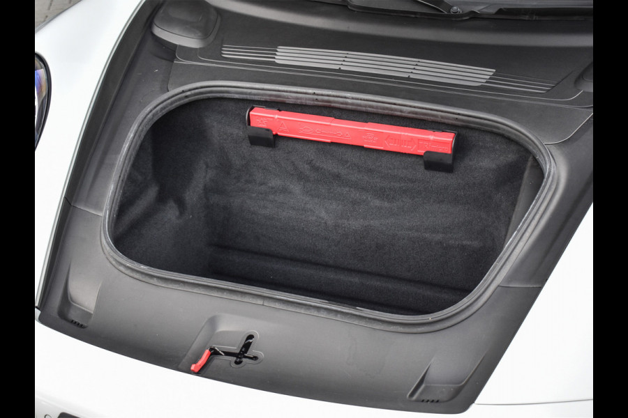 Porsche 911 Cabrio 3.0 Carrera 4 S | NL-AUTO | SPORT DESIGN PACK | 4-WHEEL BESTURING | LIFT SYSTEEM | SPORT CHRONO | 18-WEGS MEMORY SEATS |