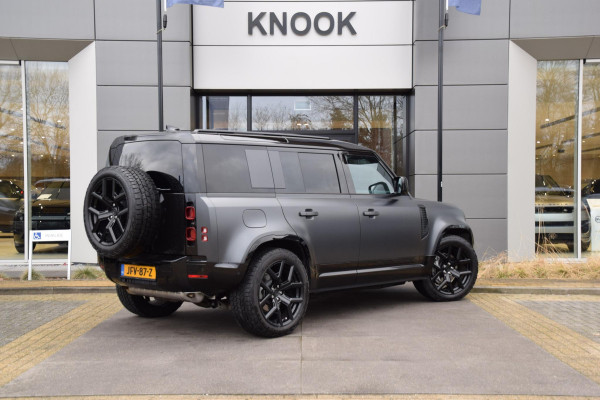 Land Rover Defender 110 P300e 110 S | Panorama | Urban 22''