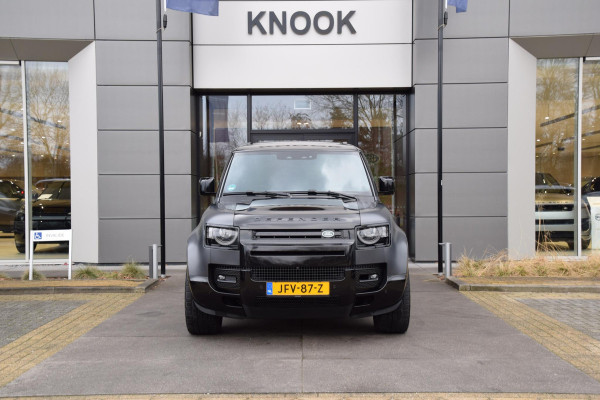 Land Rover Defender 110 P300e 110 S | Panorama | Urban 22''