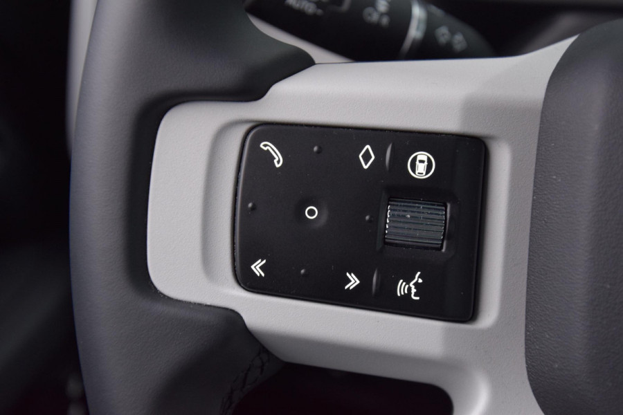 Land Rover Defender 110 P300e 110 S | Panorama | Urban 22''