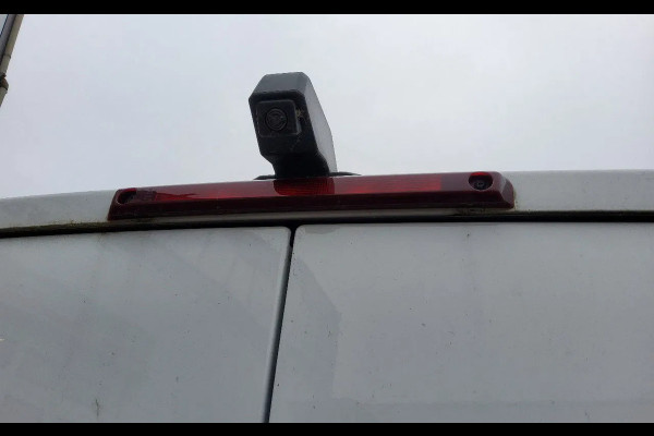 Renault Master 150.35 L2H2 - V-86-LJK - GESLOTEN - WIT - EURO 6 - BPM VRIJ!