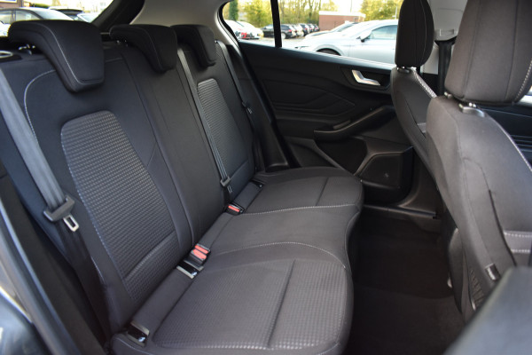 Ford Focus 1.0 125PK EcoBoost HYBRID BUSINESS CAMERA/NAVI/STUURVERW.