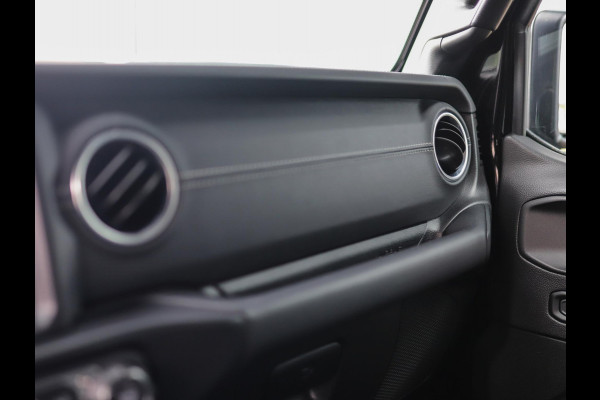 Jeep Wrangler 2.0T Sahara | Alpine | Leder | Camera | Stuur/Stoelverw.