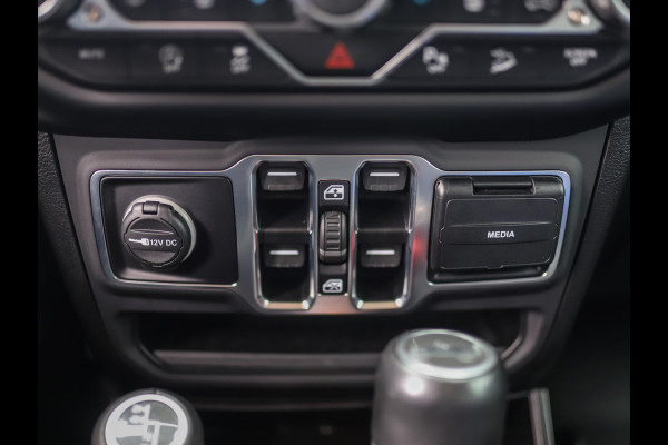 Jeep Wrangler 2.0T Sahara | Alpine | Leder | Camera | Stuur/Stoelverw.