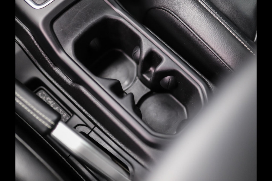 Jeep Wrangler 2.0T Sahara | Alpine | Leder | Camera | Stuur/Stoelverw.