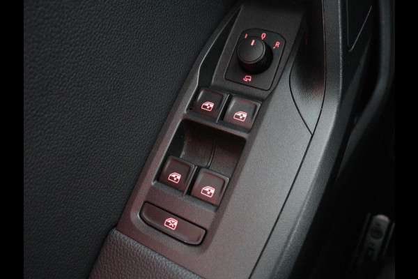 Seat Arona 1.0 TSI FR Business Intense | LED | Stoelverwarming | Camera | Adaptive Cruise | Carplay | DAB