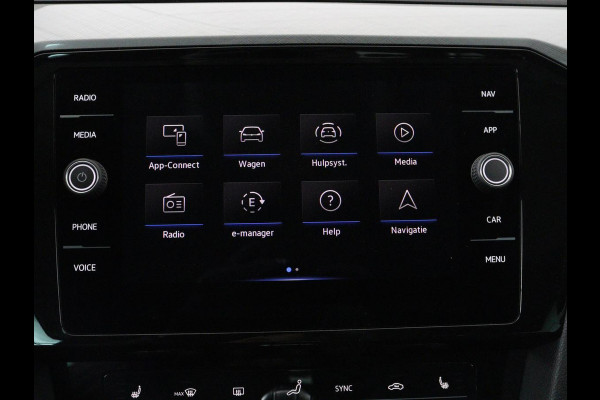Volkswagen Passat 1.4 TSI PHEV GTE Business | Adaptive Cruise | Stoelverwarming | Trekhaak | Carplay | Massage | Camera