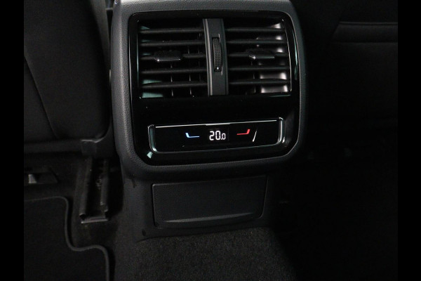 Volkswagen Passat 1.4 TSI PHEV GTE Business | Adaptive Cruise | Stoelverwarming | Trekhaak | Carplay | Massage | Camera