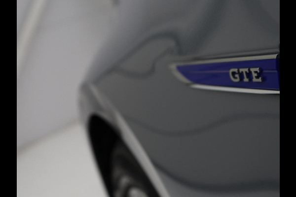 Volkswagen Passat 1.4 TSI PHEV GTE Business | Adaptive Cruise | Stoelverwarming | Trekhaak | Carplay | Massage | Camera