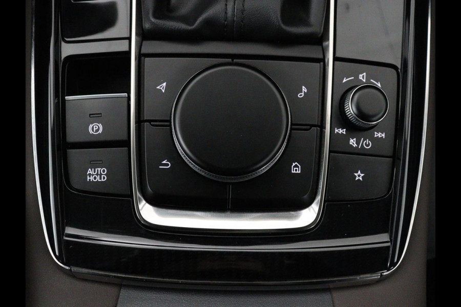 Mazda CX-30 2.0 e-SkyActiv-G M Hybrid Comfort | Leder | Stoel & Stuurverwarming | Adaptive Cruise | Trekhaak | Head-up | Camera