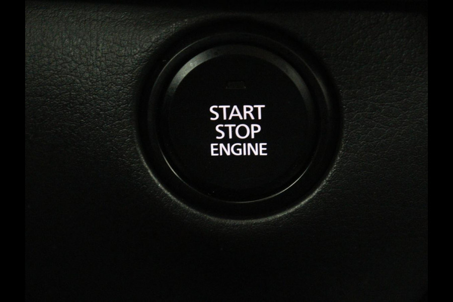 Mazda CX-30 2.0 e-SkyActiv-G M Hybrid Comfort | Leder | Stoel & Stuurverwarming | Adaptive Cruise | Trekhaak | Head-up | Camera