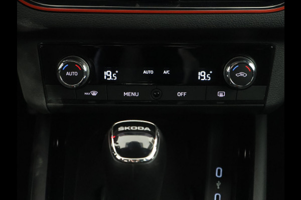 Škoda SCALA 1.0 TSI Sport Business Automaat | Panoramadak | Navigatie | Apple Carplay & AndroidAUTO | Camera