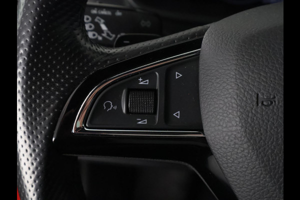 Škoda SCALA 1.0 TSI Sport Business Automaat | Panoramadak | Navigatie | Apple Carplay & AndroidAUTO | Camera