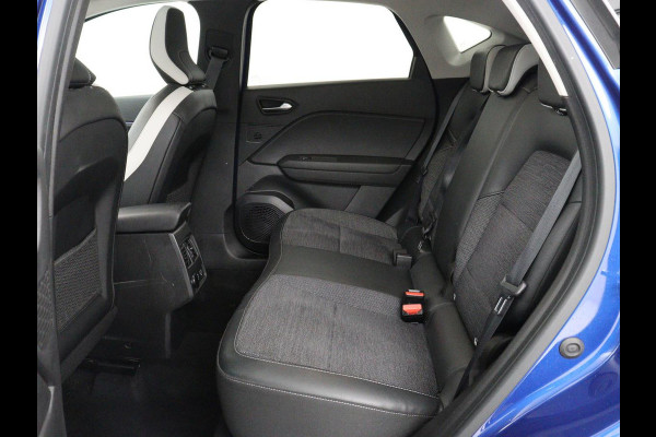 Renault Captur 1.6 E-Tech Plug-in Hybrid 160 Intens | Panoramadak | Cruise Control | Trekhaak | Camera | LED | Navigatie