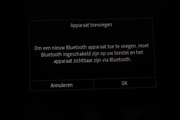 Renault Captur 1.6 E-Tech Plug-in Hybrid 160 Intens | Panoramadak | Cruise Control | Trekhaak | Camera | LED | Navigatie