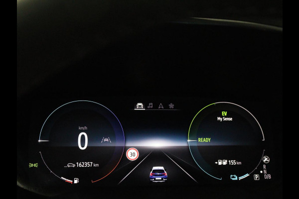 Renault Captur 1.6 E-Tech Plug-in Hybrid 160 Intens | Panoramadak | Cruise Control | Trekhaak | Camera | LED | Navigatie