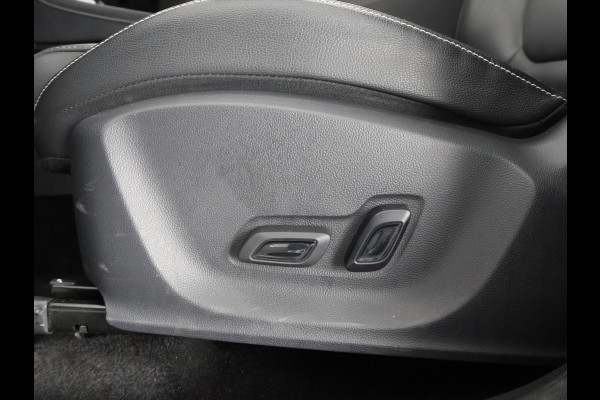 MG Mg Zs EV Luxury 45 kWh Dual Tone | Apple Carplay & AndroidAUTO | Stoelverwarming | Camera |