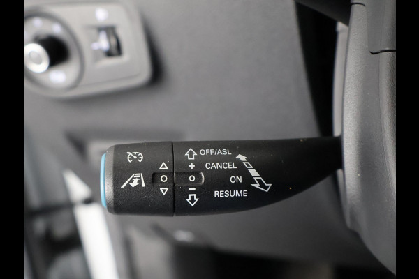 MG Mg Zs EV Luxury 45 kWh Dual Tone | Apple Carplay & AndroidAUTO | Stoelverwarming | Camera |