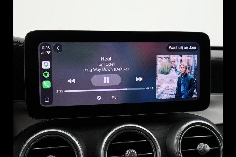 Mercedes-Benz C-Klasse Estate 300e 320 PK PLUG-IN - AMG NIGHT + BURMESTER | LUCHTVERING | PANORAMA | DISTRONIC+ | SFEERVERL.