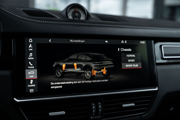 Porsche Cayenne Coupé 4.0 GTS - Sport Chrono | Panorama | Bose | Luchtvering