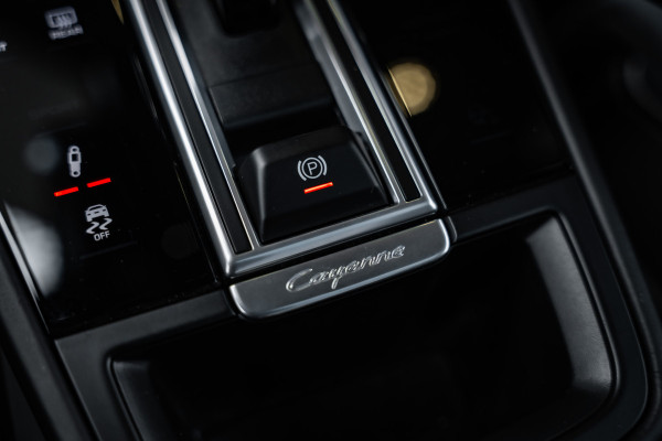 Porsche Cayenne Coupé 4.0 GTS - Sport Chrono | Panorama | Bose | Luchtvering