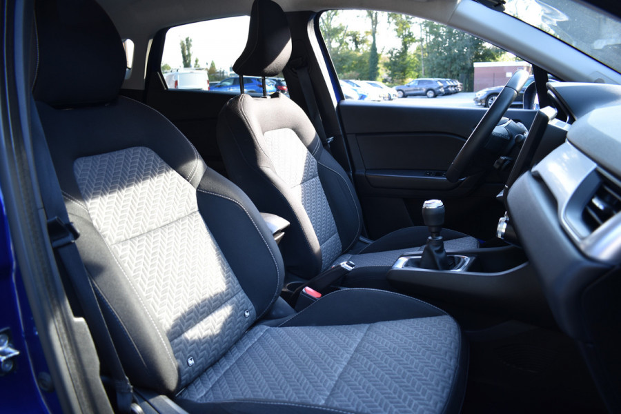 Renault Captur 1.0 TCe LIMITED CRUISE/NAVI/KEYLESS