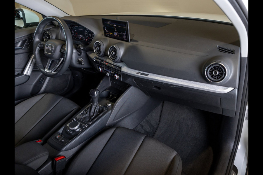 Audi Q2 35 TFSI Advanced edition / 150pk / Stoelverwarming / Adaptieve cruise control / Elektrische achterklep /