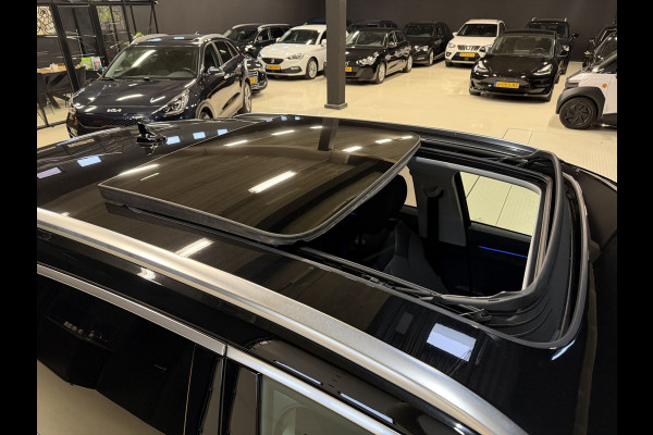 Audi Q3 35 TFSI Advanced | Panoramadak | Elektr. trekhaak | Sfeerverlichting | B&O | Camera | Full LED | Carplay