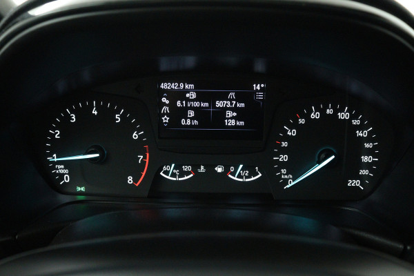 Ford Fiesta 1.0 EcoBoost ST-Line (TREKHAAK, STOEL/STUUR VERWARMING, CAMERA, LANE-ASSIST, CRUISE CONTROL)