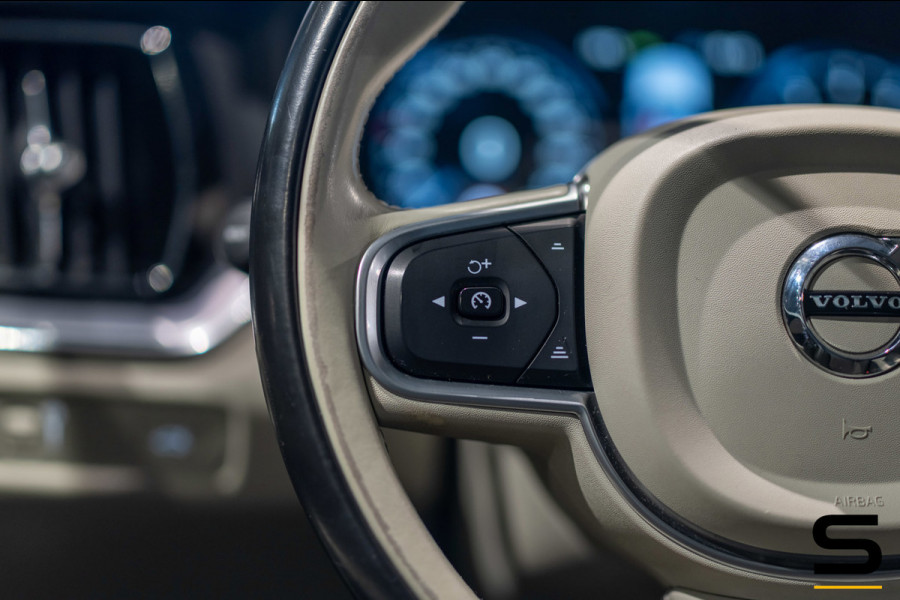 Volvo V60 2.0 T5 Momentum|NAP|Rdesign|Leder|Cam|Stoelverwarm