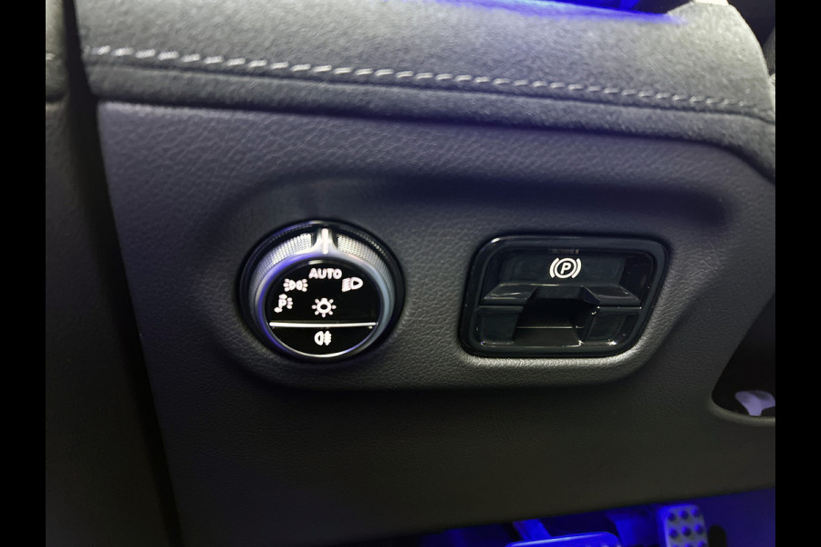 Mercedes-Benz EQE AMG 43 4MATIC 90 kWh Panoramadak | Memory Pakket | Rode gordels |  Burmester Inclusief 24 maanden Mercedes-Benz Certified garantie voor Europa.