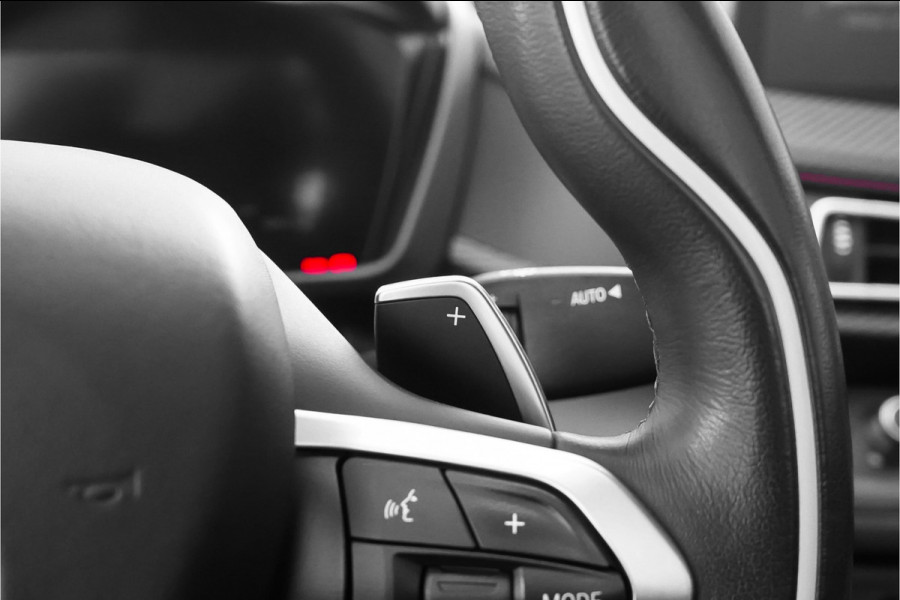 BMW i8 Roadster 1.5 High Ex CarPlay H/K HUD Camera 20"