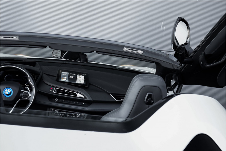 BMW i8 Roadster 1.5 High Ex CarPlay H/K HUD Camera 20"