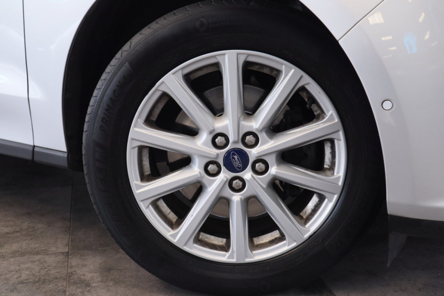 Ford S-Max 1.5 Titanium 7p. Cruise/Climate Navi PDC Elekt. Stoelen NAP