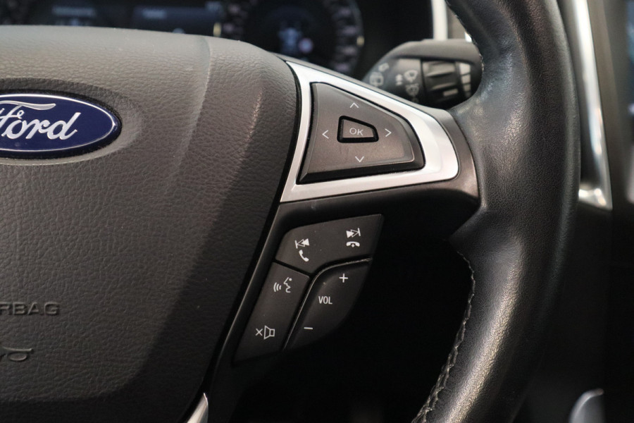 Ford S-Max 1.5 Titanium 7p. Cruise/Climate Navi PDC Elekt. Stoelen NAP