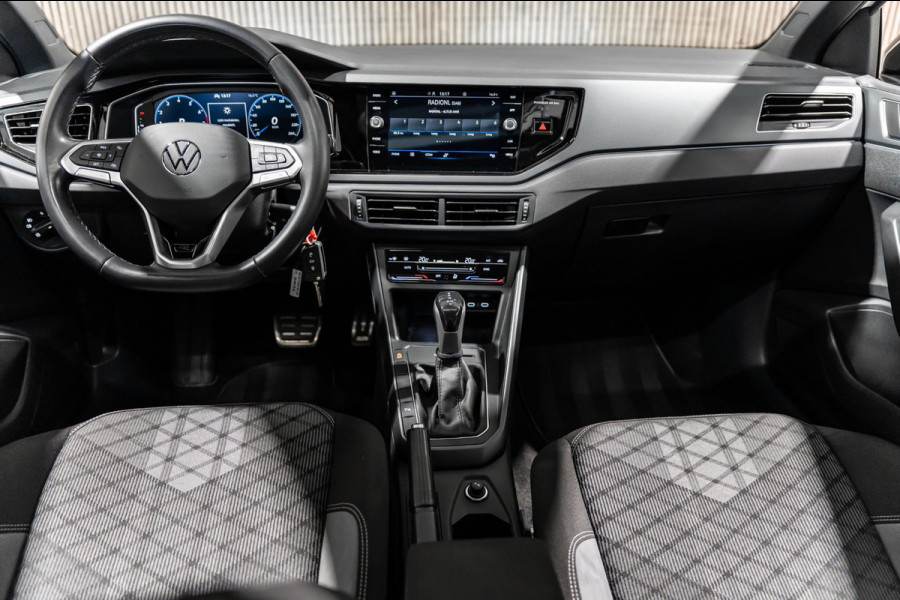 Volkswagen Taigo 1.0 TSI R-Line DSG IQ PANO LED