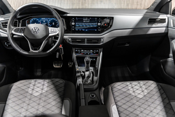 Volkswagen Taigo 1.0 TSI R-Line DSG IQ PANO LED