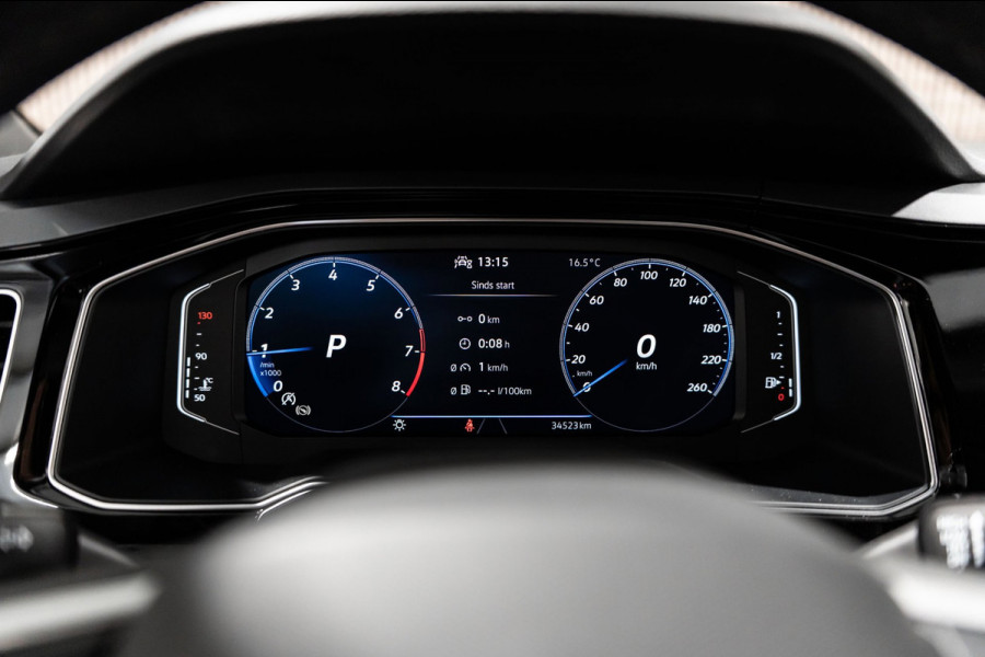 Volkswagen Taigo 1.0 TSI R-Line DSG IQ PANO LED