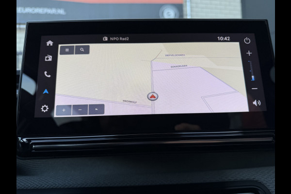 Citroën C3 110pk Hybrid Max (Camera - LED - Automatische Airco - Navigatie - Parkeersensoren - Apple Carplay)