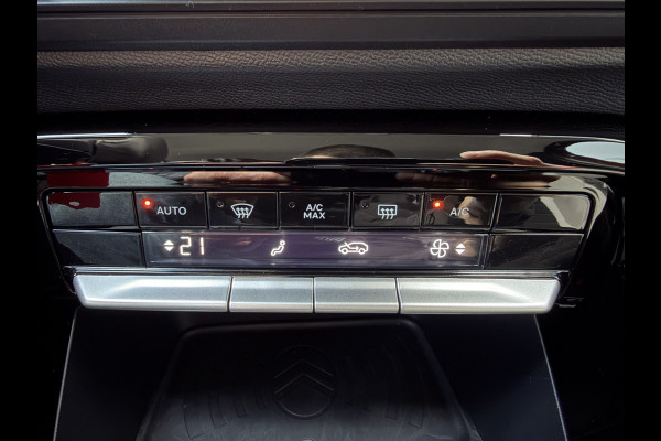 Citroën C3 110pk Hybrid Max (Camera - LED - Automatische Airco - Navigatie - Parkeersensoren - Apple Carplay)
