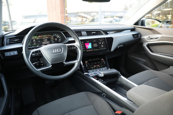 Audi e-tron 55 quattro edition 95 kWh Cruise Clima LED Camera 408 pk!