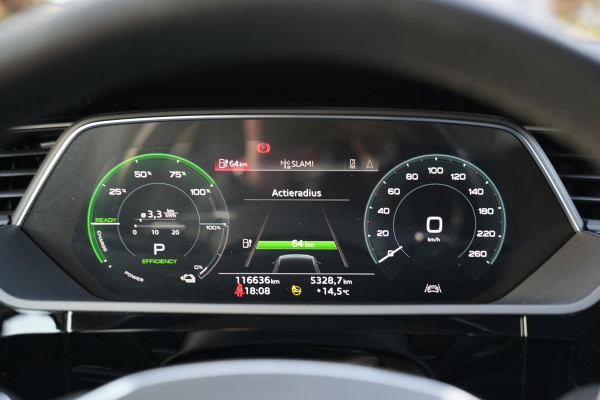 Audi e-tron 55 quattro edition 95 kWh Cruise Clima LED Camera 408 pk!