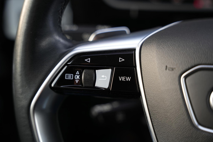 Audi e-tron 55 quattro edition 95 kWh Cruise Clima LED Camera 408 pk!