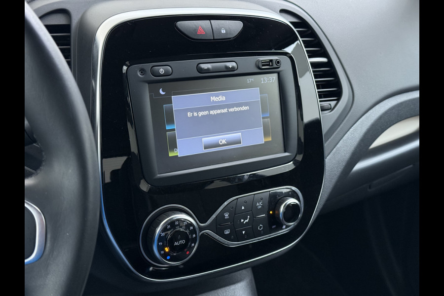 Renault Captur T 90pk Intens Navi Ecc Cruise Control Two-Tone Pdc Keyless 0.9 TCe Lmv 17" Led Regen-Lichtsensor Isofix Bluetooth Privacy Glas Mooie en complete Renault Captur 1148kg licht
