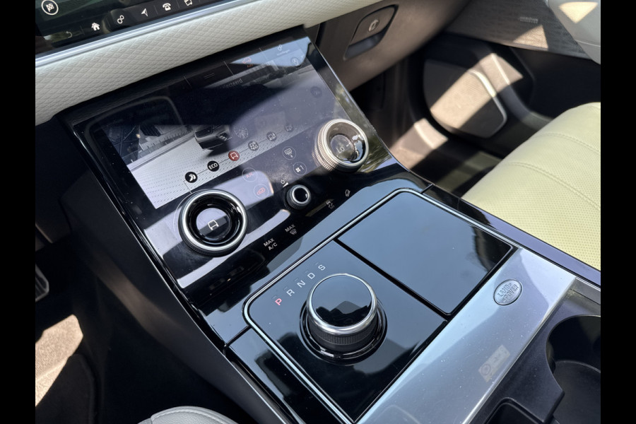 Land Rover Range Rover Velar 2.0 250PK AWD R-DYNAMIC BLACK PACK SE LEDER/VIRTUAL/PANORAMADAK****