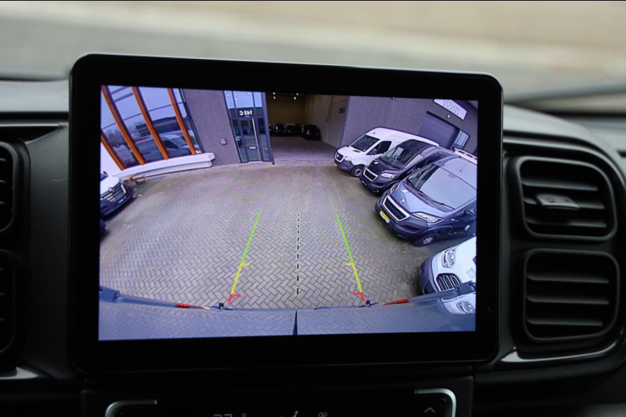 Peugeot Boxer 2.2 BlueHDi 180PK AUTOMAAAT LED CLIMA L2/H2 3.5t PDC CRUISE CONTR LEASE v/a €177 p.m.